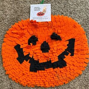 NWT Snuffle Halloween Play Mat For Pets Dogs Sniff‎ Mat Learning Toy
